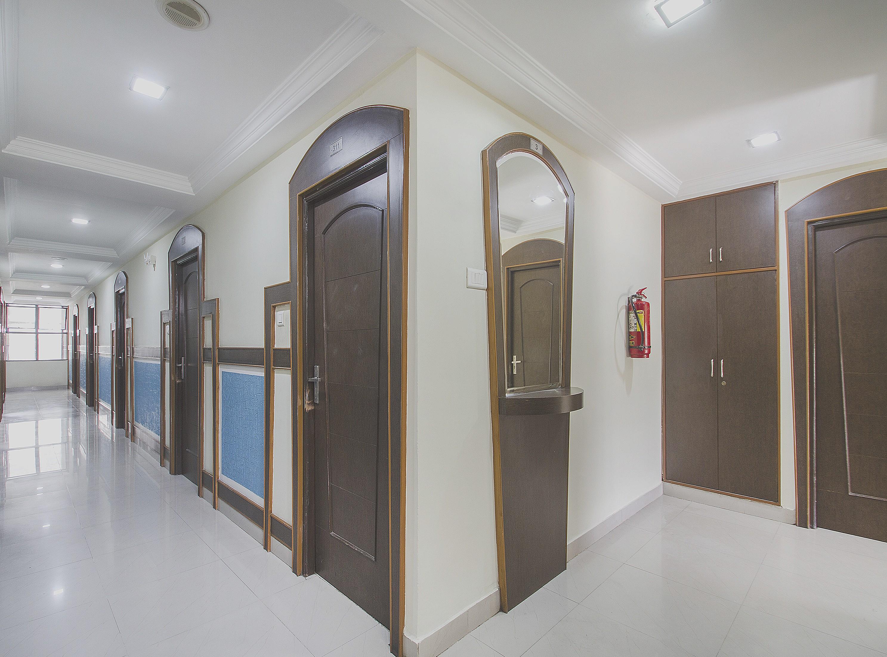 Hotel O Surya Residency Хидерабад Екстериор снимка