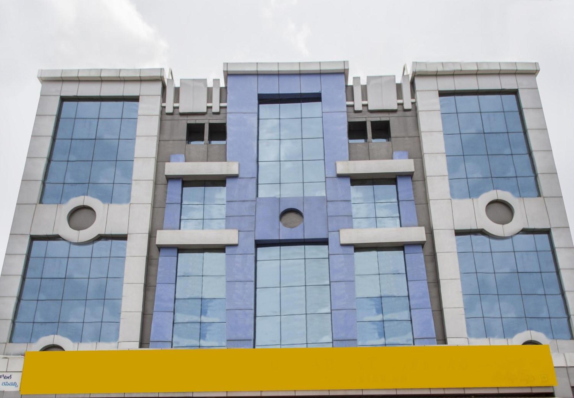 Hotel O Surya Residency Хидерабад Екстериор снимка